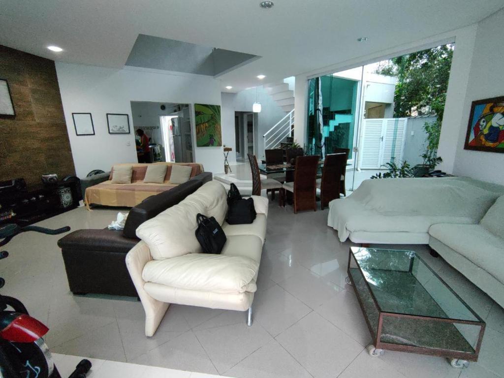 Casa Linda E Espacosa Com Piscina No Guarujá Kültér fotó